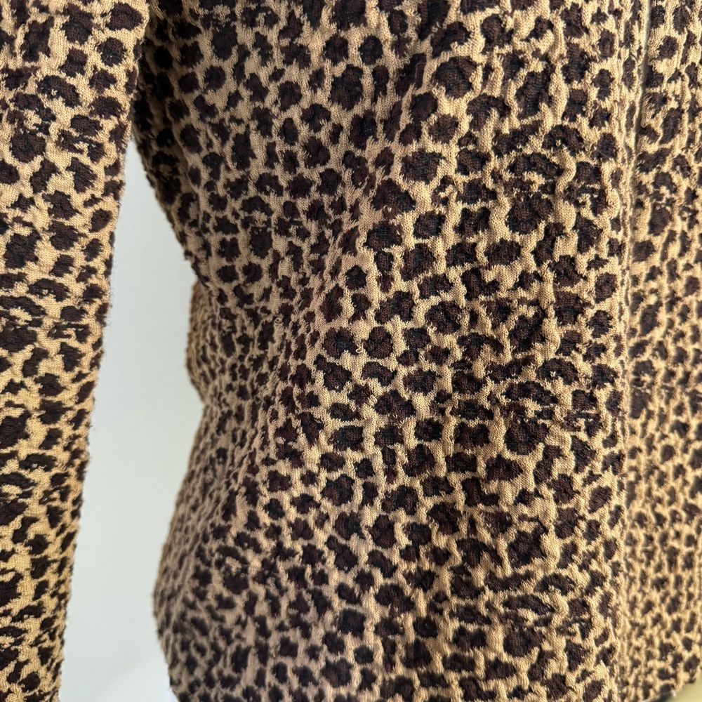 Leopard Print Cardigan with Black Collar - Picture 3 of 9